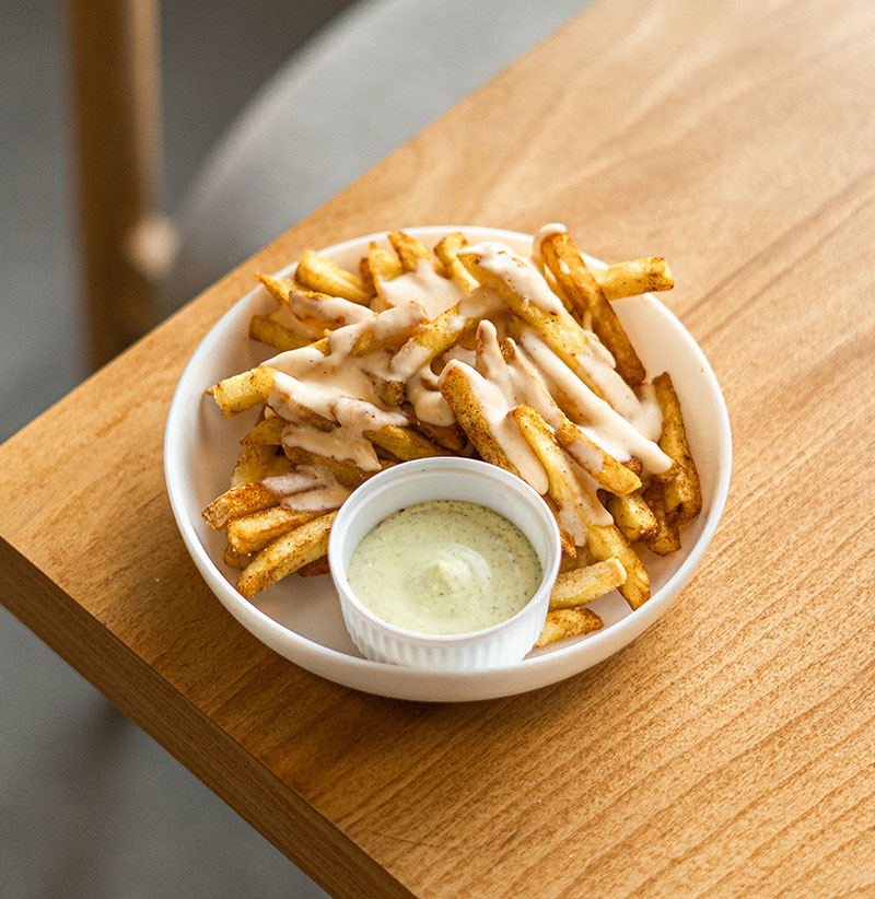 سیب زمینی با دیپ پنیر