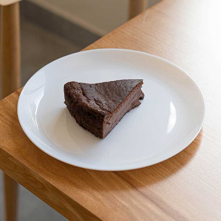 چیز کیک سن سباستین شکلاتی