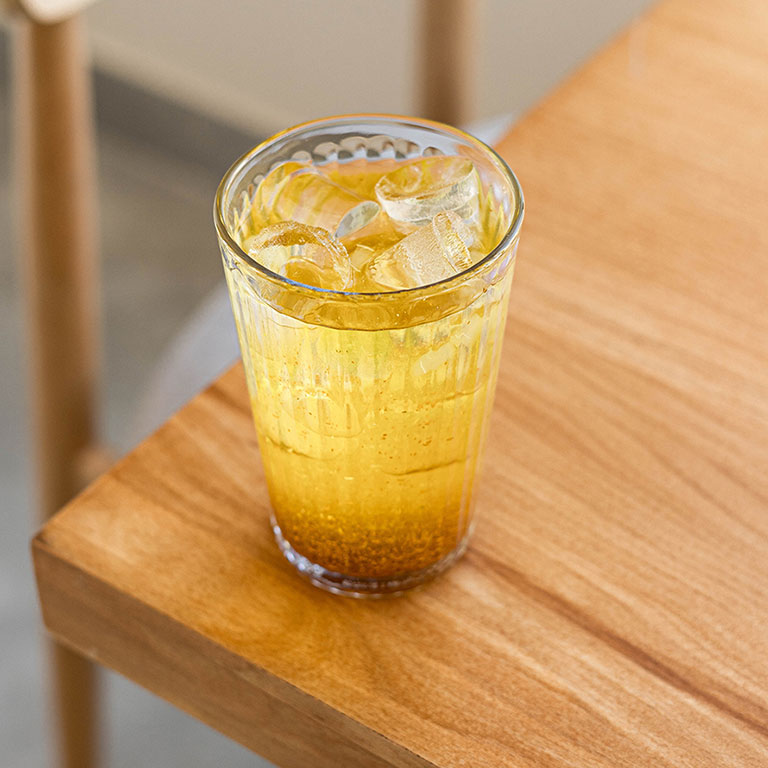 خاکشیر آلوئه ورا